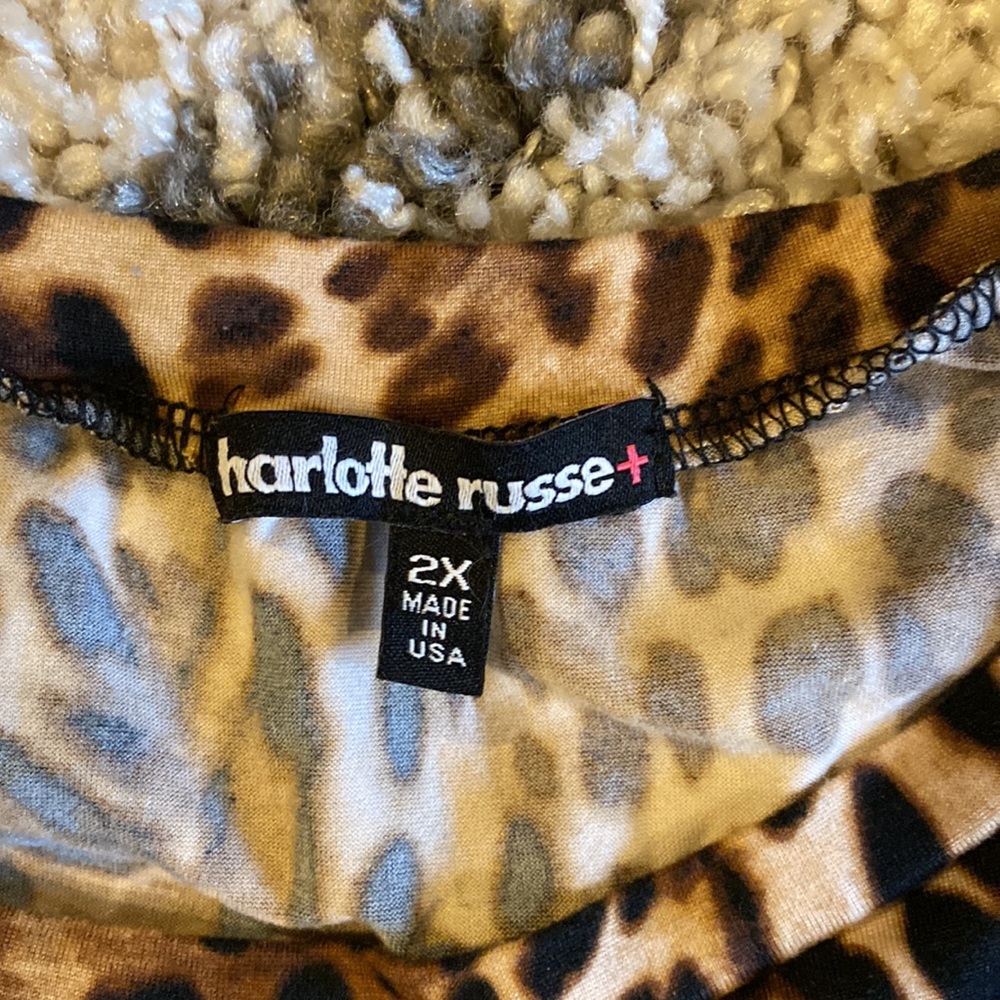 Leopard top - Picture 2 of 3